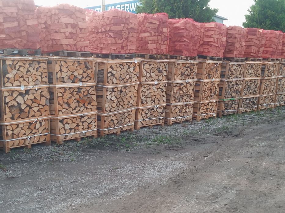 Suche drewno opałowe z transportem do klienta