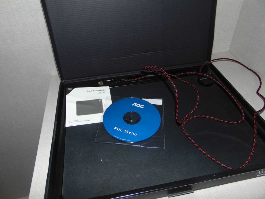 Tapete de Rato - AOC - AMM700 - Iluminado