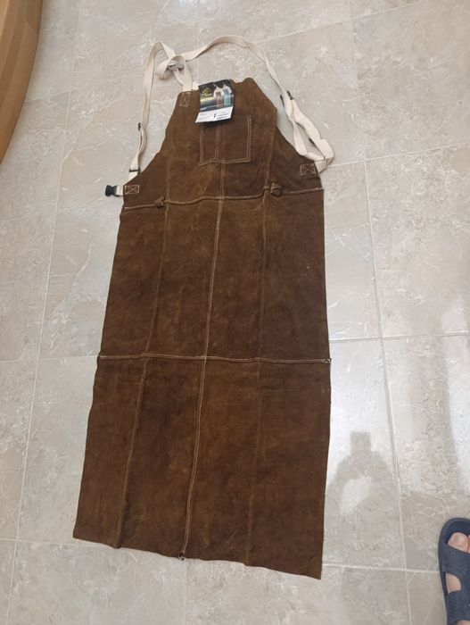 Фартук сварщика спилковый