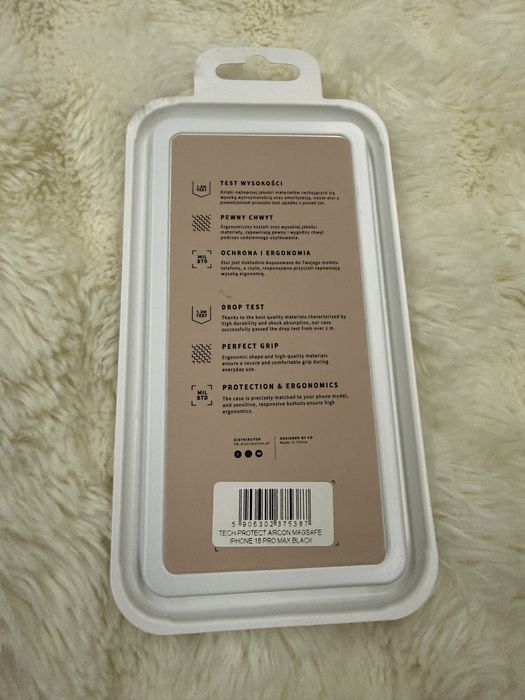 Premium czarne etui do IPhone 16 Pro max