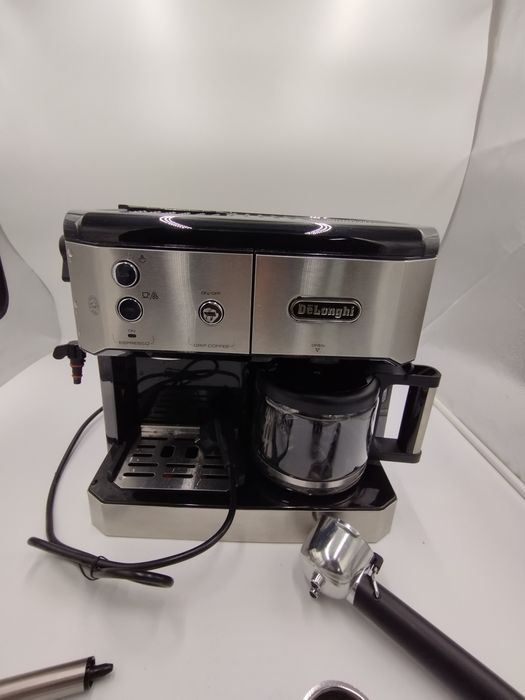 Ekspres ciśnieniowo-przelewowy DeLonghi BC0431.S