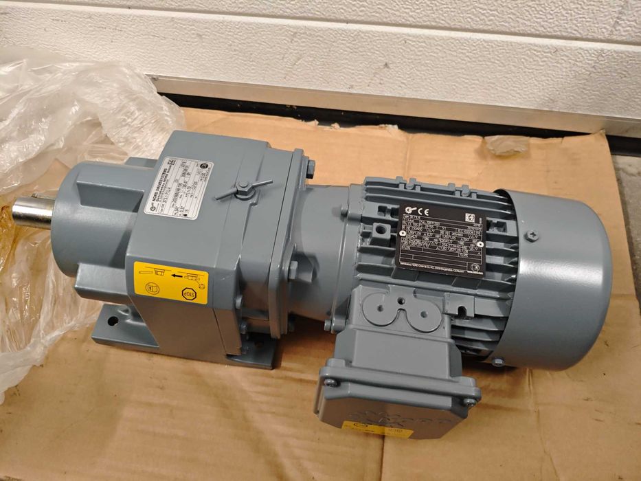 Nowy motoreduktor NORD 0,37 kW, 10 obrotów, wałek fi 22 mm