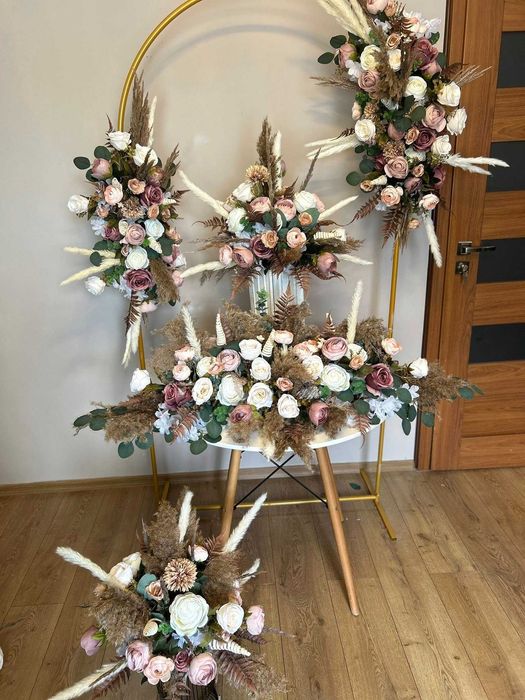Sprzedam dekoracje ślubne - kwiaty w stylu boho