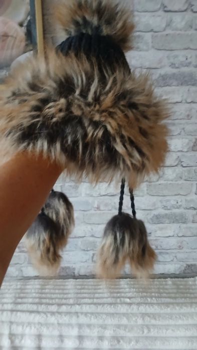 Okazja,Nowa modna cieplutka piękna czapka damska,wełna + futro