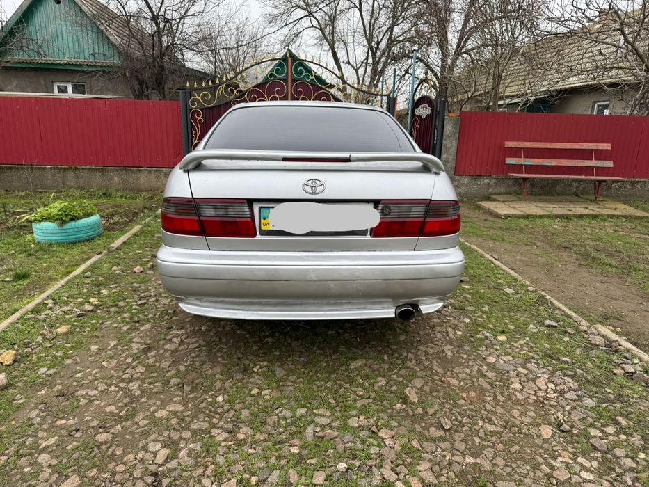 Продам Toyota Carina e
