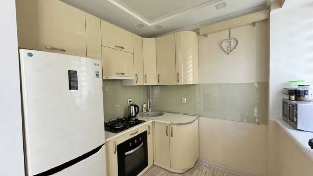 2 кім в ЦЕГЛІ з РЕМОНТОМ район ЦЕНТР (715726)