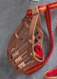 Намордник для собак пластик №3