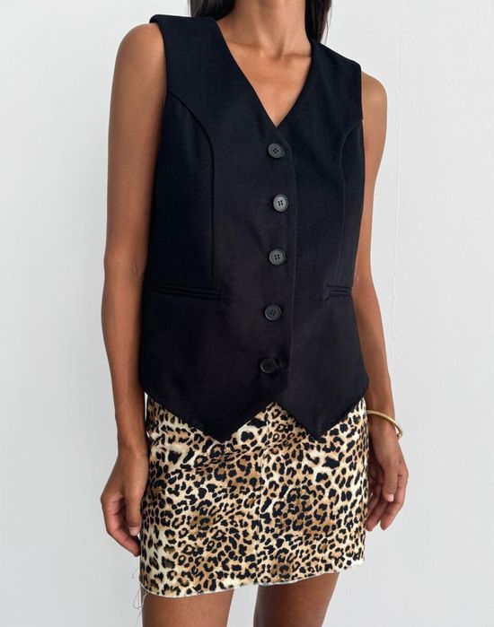 Чорний жіночий жилет