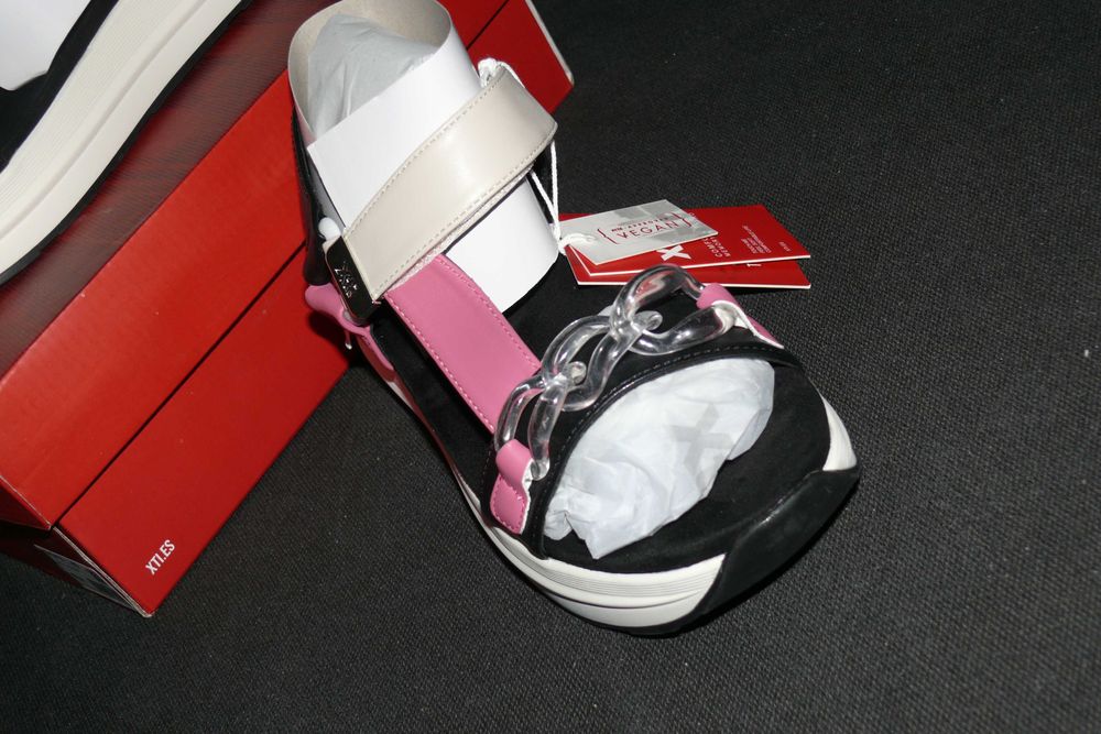 Sandalia XTi - Fucsia