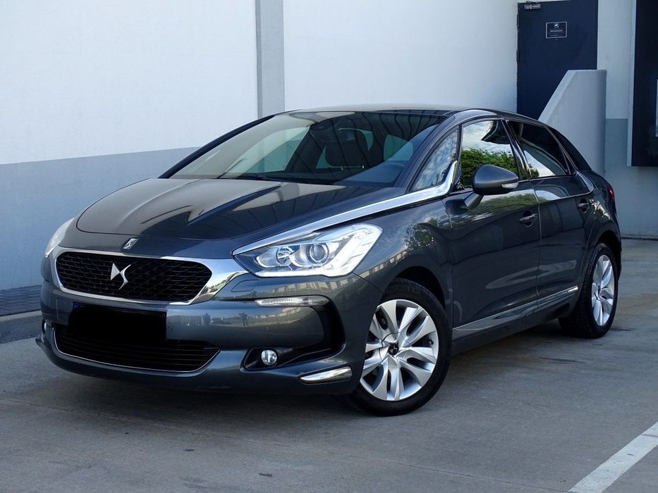 DS Automobiles DS 5
