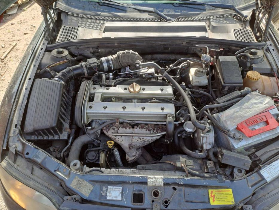 Мотор двигун 2.0бенз х20хев вектра в омега б