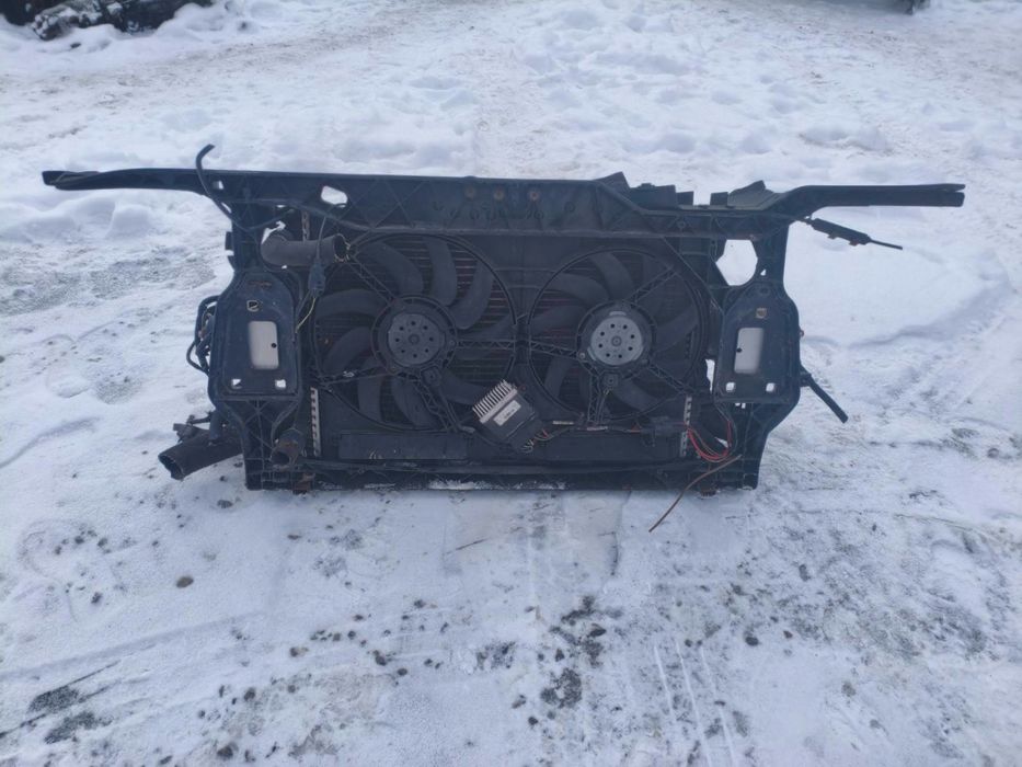Телевізор Audi a4b8  A4 B8 2008-2011 2.0 TDI 2.0 бенз маханіка