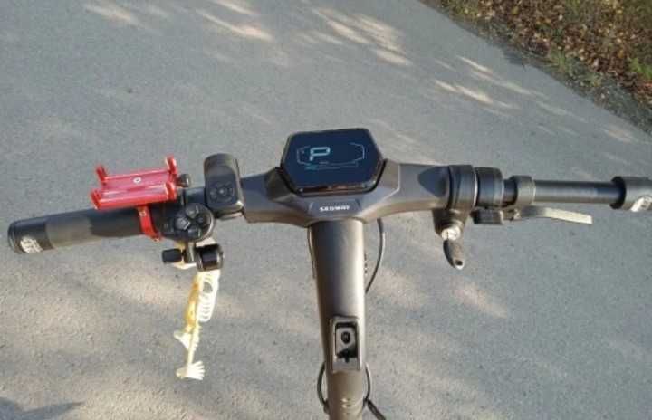 Hulajnoga elektryczna segway zt3 pro