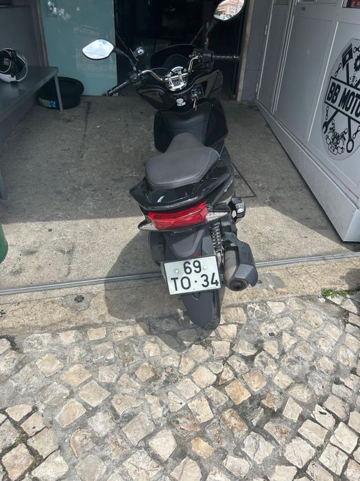 Moto pcx como nova