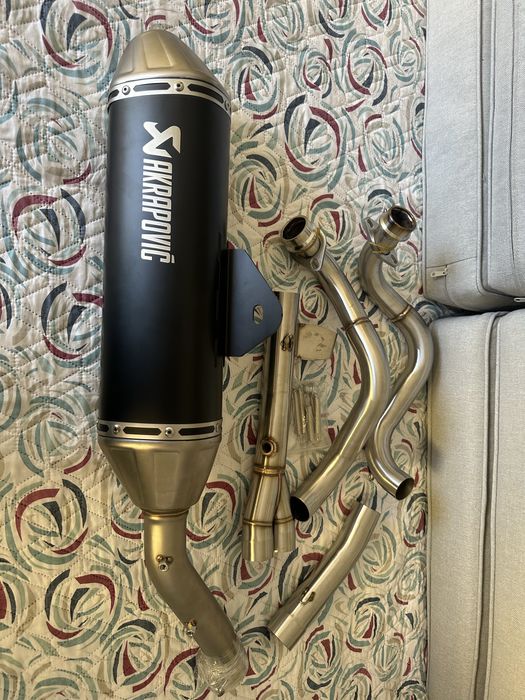 Akrapovic Tenere 700