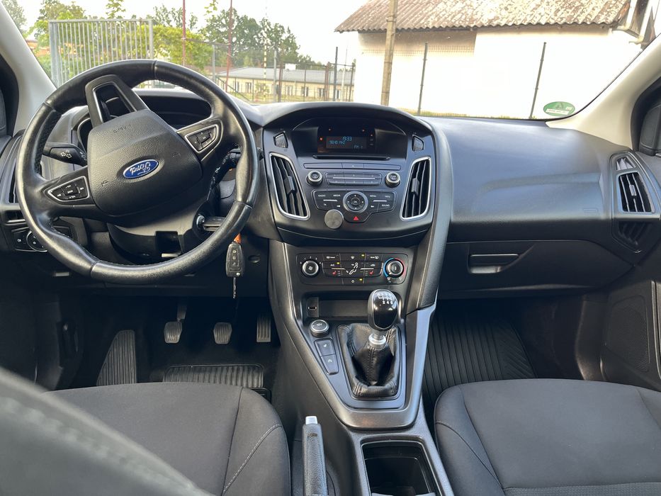 Ford Focus 1.0 benzyna super stan zarejestrowany