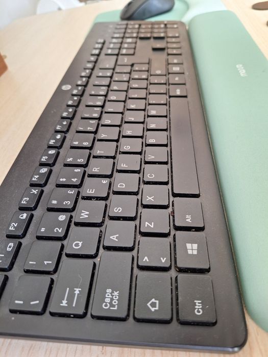 Teclado + Rato USB sem fios