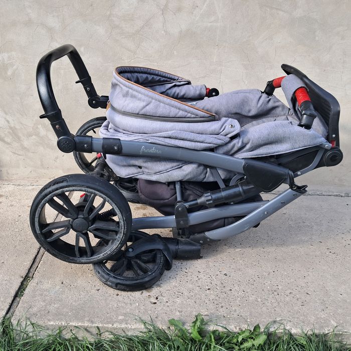 Коляска  дитяча.