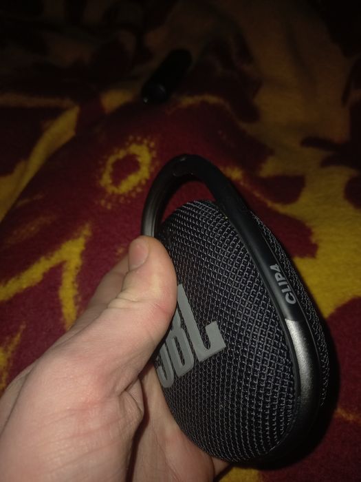 Колонка. Акустична система JBL Clip 4 Black