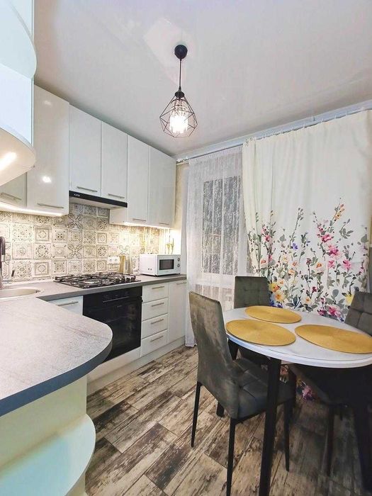 Довгострокова оренда 1-кімн квартири поруч з "Деснянською Правдою".