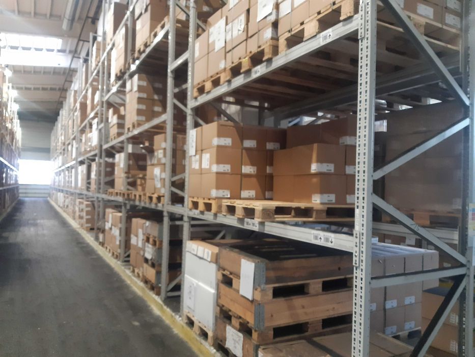 Solidny regał paletowy 7m wysokości używany 4800 m.p. Voestalpine