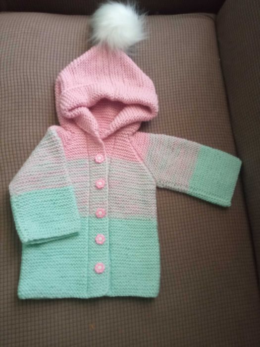 Кардіган вязаний для дівчинки 6-8 місяців