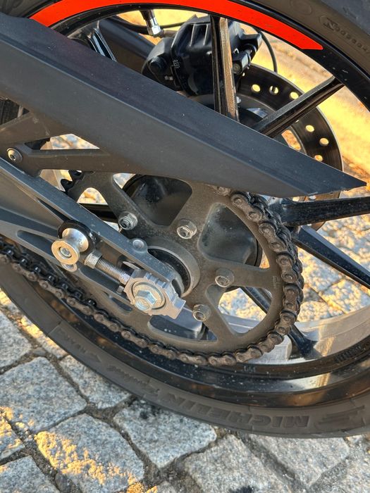 Mota KTM Duke 125