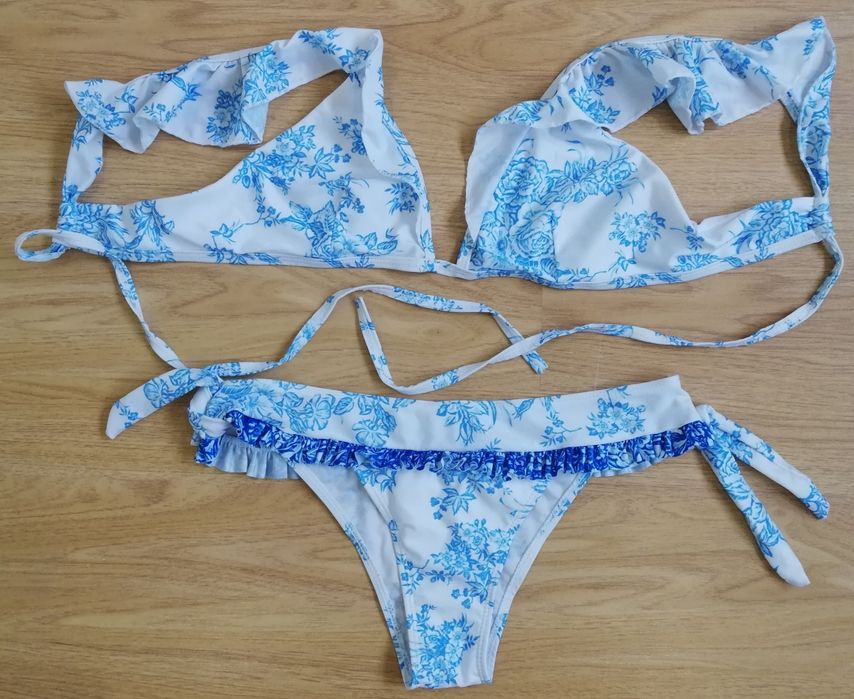 Bikinis como Novos!