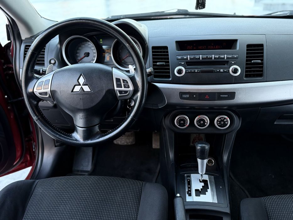 Mitsubishi Lancer, 2.0, автомат