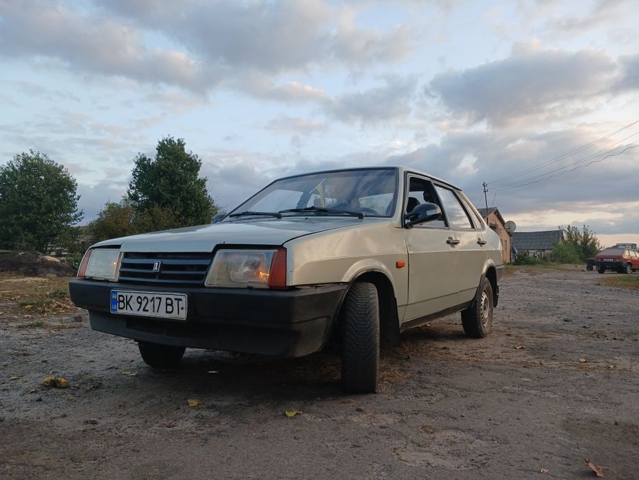 Ваз 21099 з 2004 року