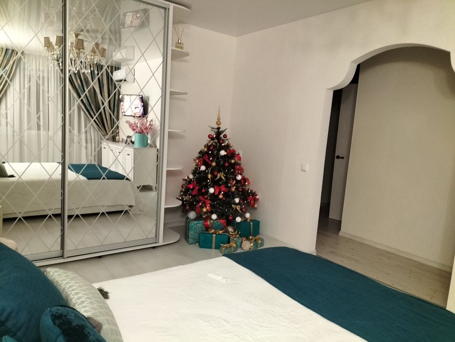 Сдам 1-ю квартиру посуточно. ( Есть варианты, где свет есть всегда)