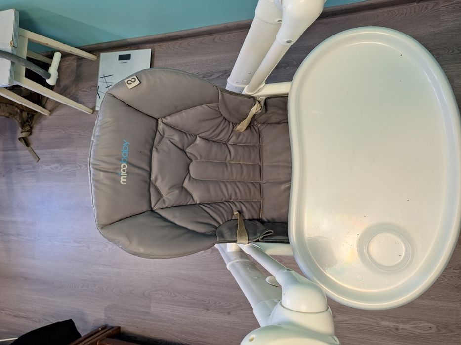 Крісло-качалка для немовлят