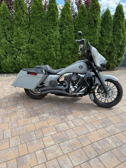 Harley-Davidson FLH Electra Glide CENA ZIMOWA Harley Electra Street Glide FLHT Bagger ABS
