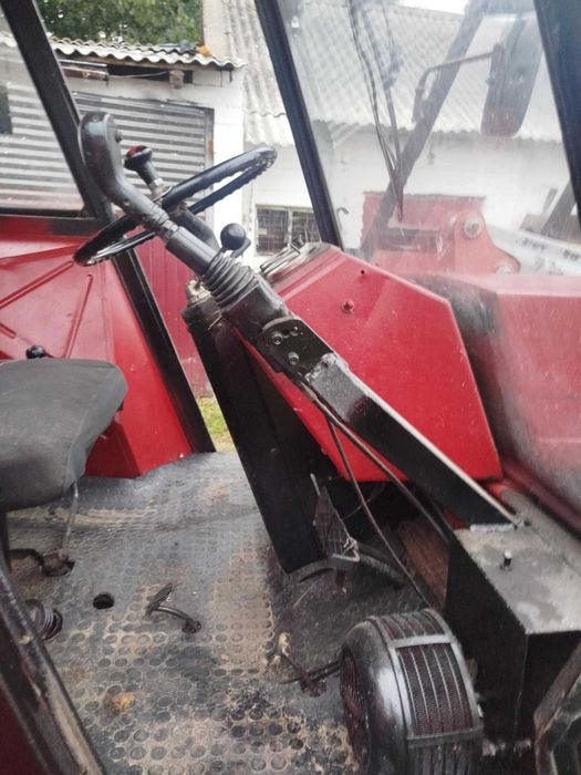 Sprzedam ciągnik rolniczy Zetor 8011 z turem w bardzo dobrym stanie
