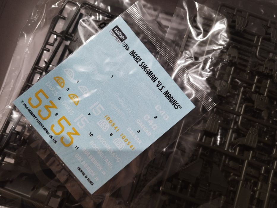 Model USMC M4A2 (75) "Pacific Theater"