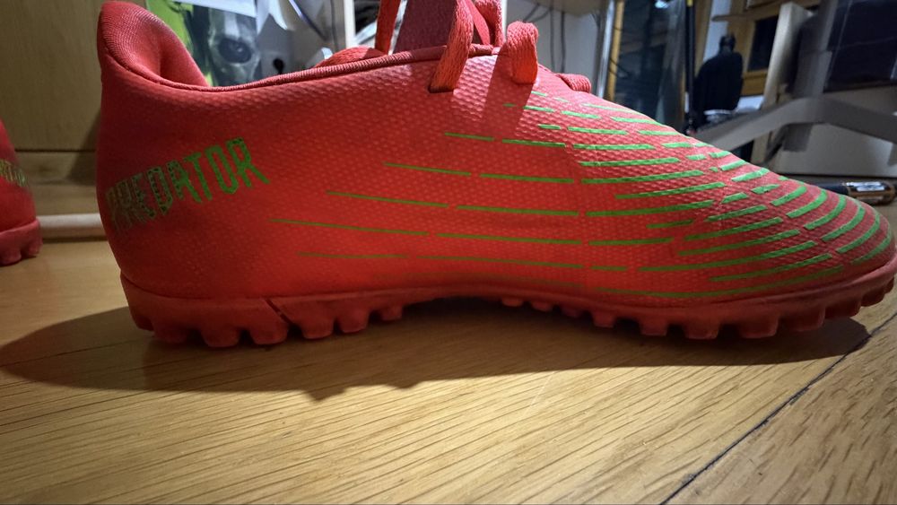 Adidas predator