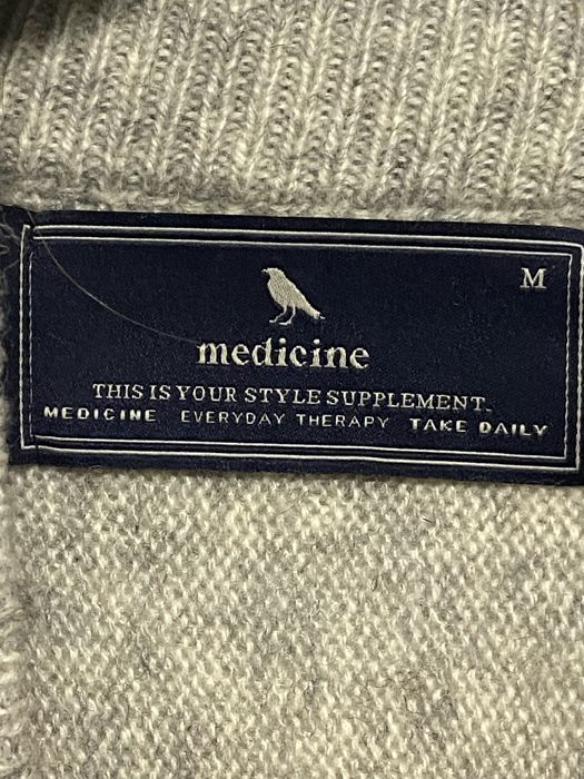 Sukienka, długi sweter. 50% wełna. Firma Medicine.