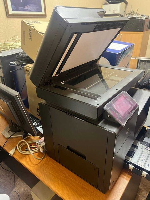 Принтер HP Officejet Pro X576dw не использованный