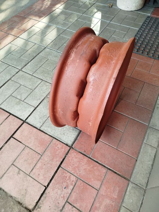 Диски на 8 шпилек на тракторный прицеп 2ПТС4