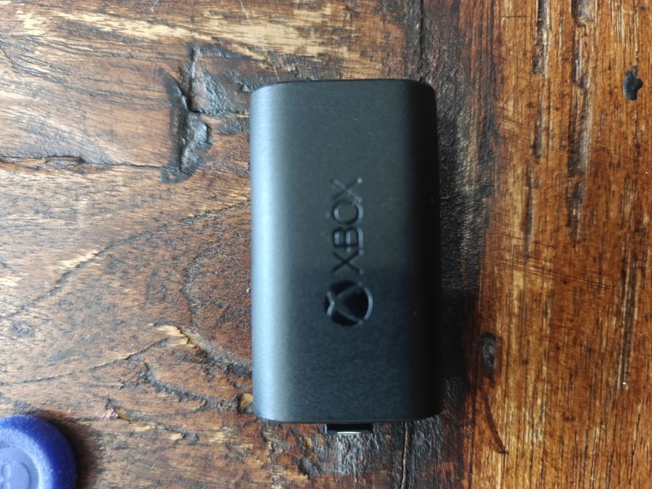 Comando xbox + bateria + kontrolfreeks + skull & co