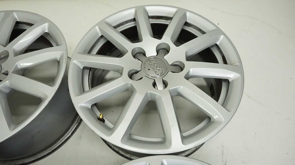Felgi aluminiowe 16 Audi A3 A4 B8  A6 C6 Q2 Q3 Oryginał