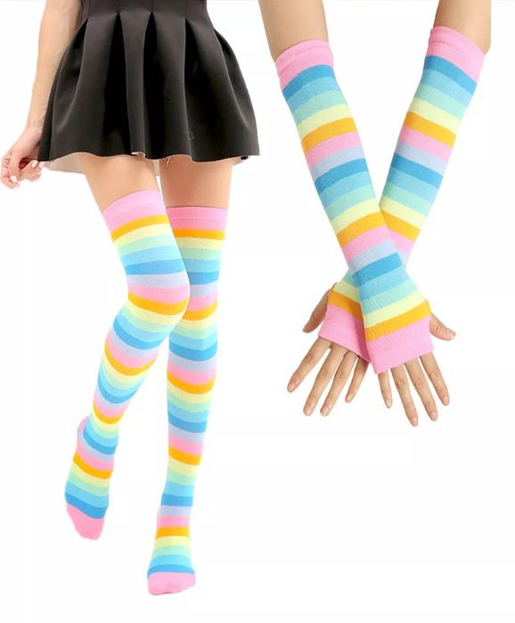 Pudrowe długie zakolanówki + Mitenki / Zestaw