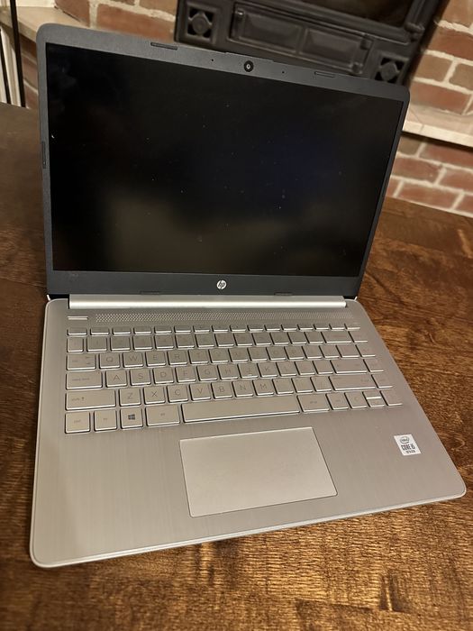 OKAZJA! Laptop HP 14s-dq1043nw 14" i5-1035G1
