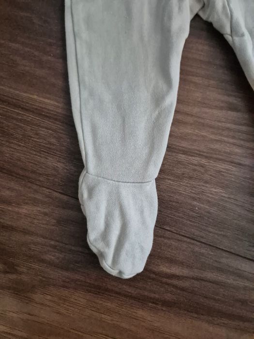 Półśpiochy miętowe r. 62 legginsy spodenki I love daddy
