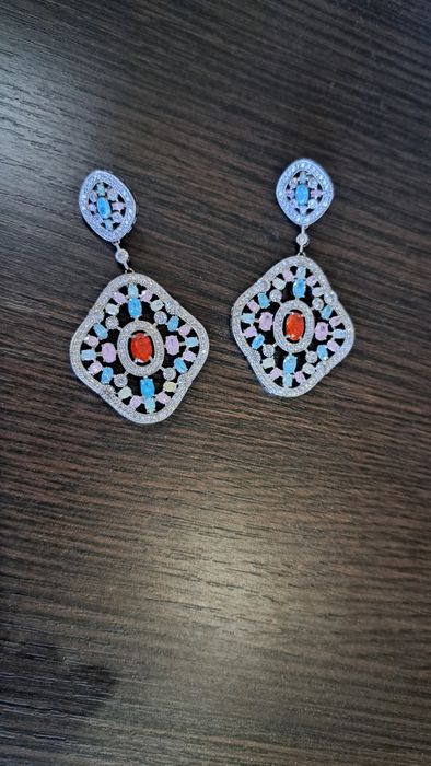 Сережки біжутерія