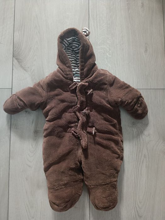 Brązowy misiowy kombinezon dla niemowlaka Cherokee r.56