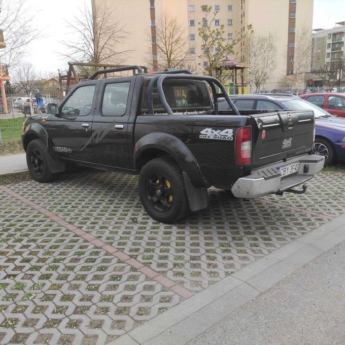 Idealny Nissan Navara 4x4, 2,5 super stan