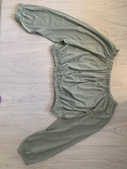 Miętowy błyszczacy top z dlugim rękawem Bik Bok