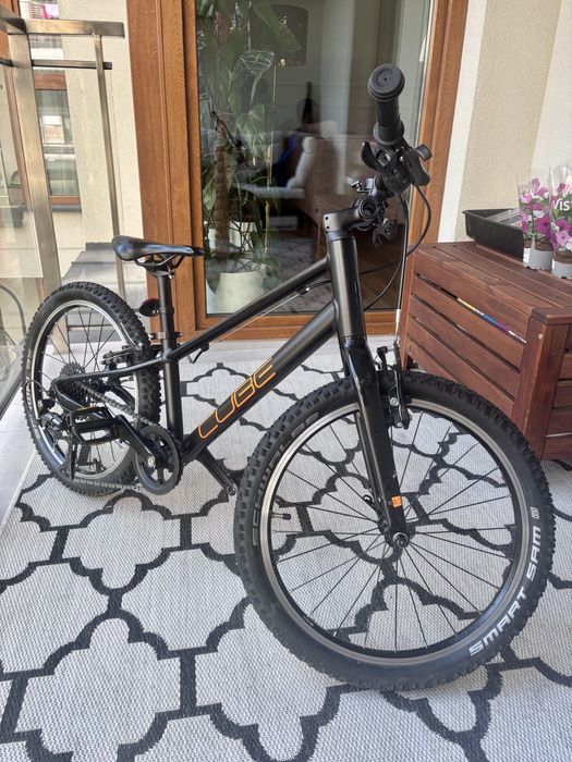 Lekki jak Woom! 7kg Cube Numove 200 20 cali aluminiowa rama