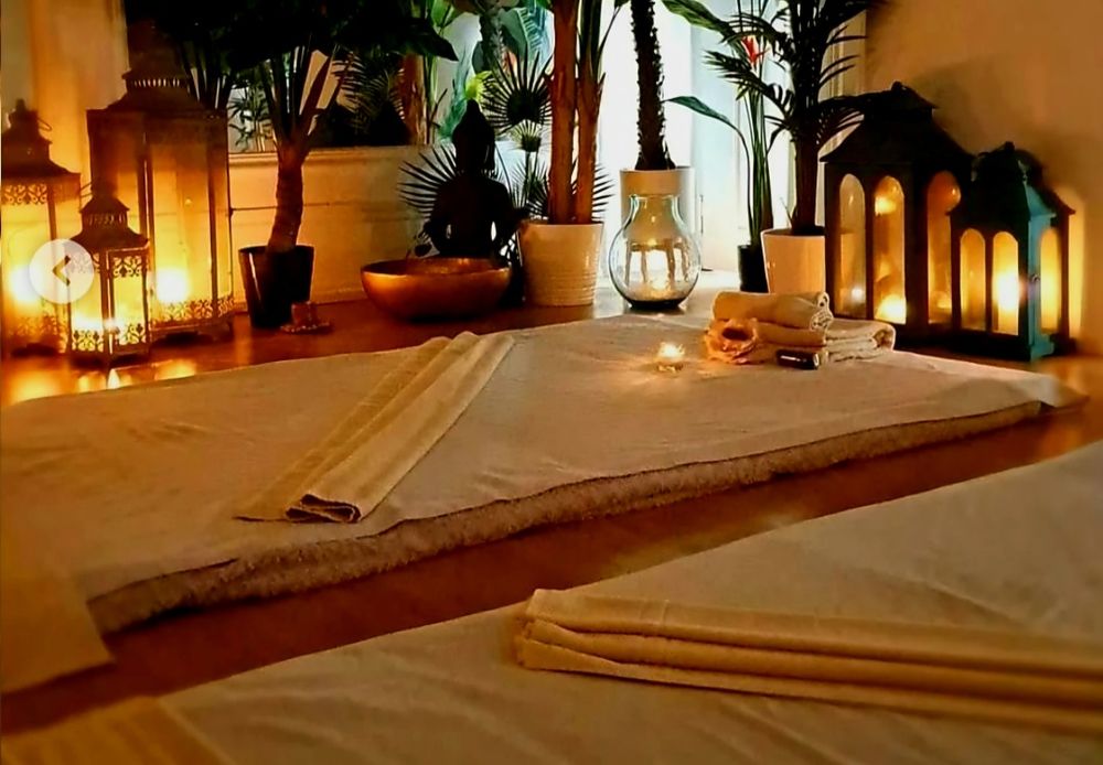 Massagem japonesa/shiatsu.